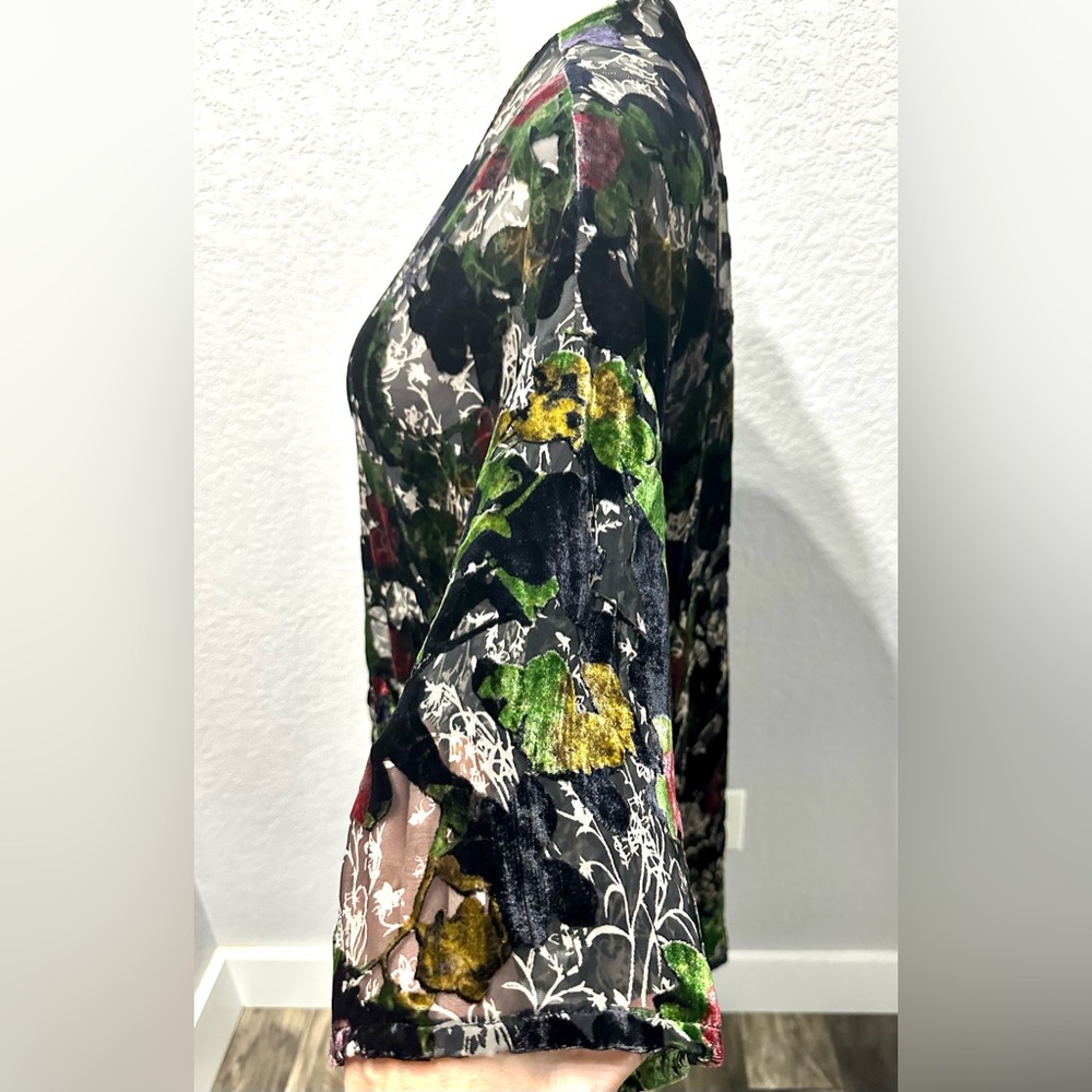 Daniel Rainn Black Velvet and Lace Floral Kimono Sz M - Picture 8 of 16